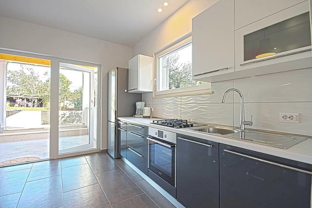 Πανσιόν *Amazing Modern Apartment With 2 Bedrooms* Vodnjan
